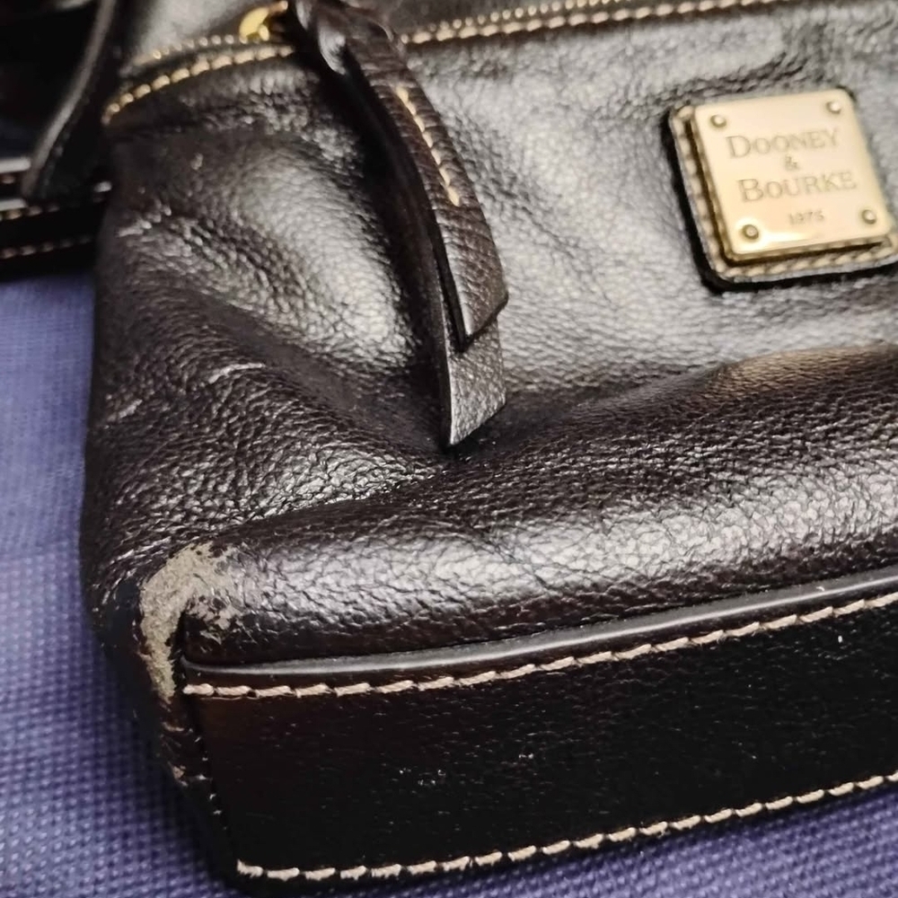 Dooney & Bourke Black and Pink Interior Bag - Picture 2 of 3